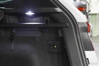 Škoda Karoq 2.0 TDI 110kW 4x4 DSG automat - 11