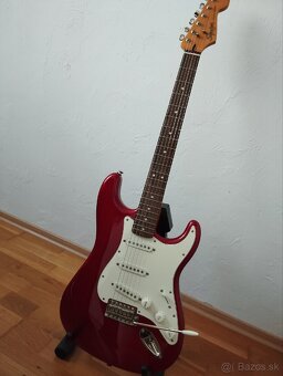 Fender Squier Classic Vibe 60s Stratocaster Candy Apple Red - 11