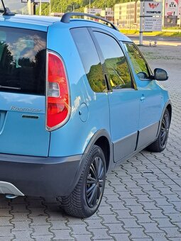 Škoda Roomster Scout DSG - 11