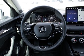Škoda Superb 2.0 TDI SCR L&K 4x4 DSG - 11