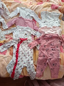 Balík oblečenia pre dievčatko - 11