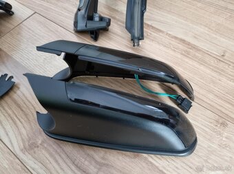 Dynamicke LED smerovky spatnych zrkadiel - 11