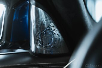 BMW M5 4.4 V8 xDrive - 11