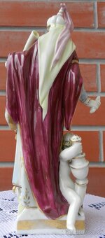 Zbierka starožitných sošiek z porcelánu - 11