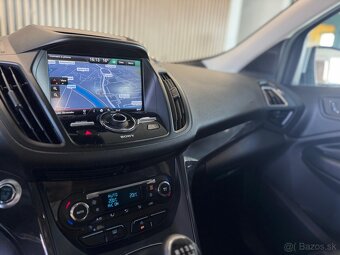 Ford Kuga 2.0 TDCI 2016 - 11