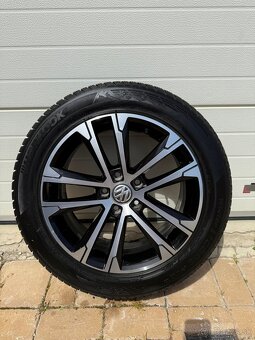 Volkswagen Passat 2.0 TDI 140kw 4x4 vo výbave Highline - 11