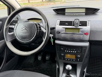 Citroën C4 1.6  klimatizácia, ťažné zariadenie - 11