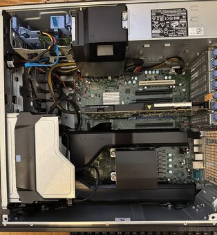 Dell Precision Tower 5810 s NVIDIA Quadro RTX 4000 - 11