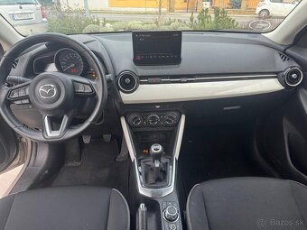 Mazda 2 e-Skyactiv G - 11