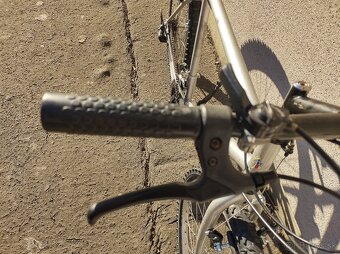 [09]  Horský bicykel Lincoln - 11