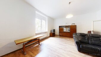 Starší 4i RD, pozemok 1006m, ul. Pri Suchom Mlyne, BA I - 11