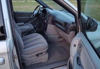 Chrysler Voyager 2.4i + LPG, manuál, r.v. 2006 - 11