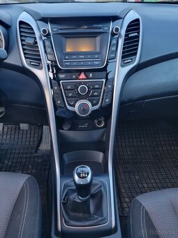 HYUNDAI i30 combi, 1,6 CRDi, 81 kW, r. 2014 - 11