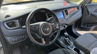 Kia Carens 1.7 CRDi - 11