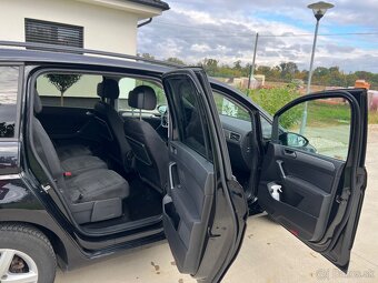 Volkswagen Touran 2.0 tdi automat  110kw r.2020 - 11