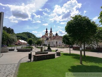 NOVÁ NIŽŠIA CENA Pozemok priamo pod Divínskym hradom - 11