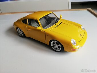 1:18 Porsche 911 Bburago - 11