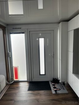 Predam specialny karavan -naves za ktorym sa da tahat dalsi - 11