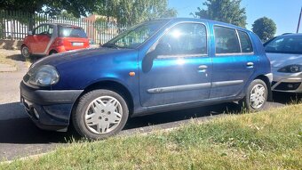 Clio 2 1.4 benzín - 11