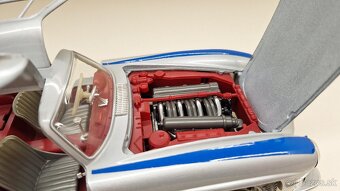 1:18 MERCEDES-BENZ 300SL No. 452 - 11