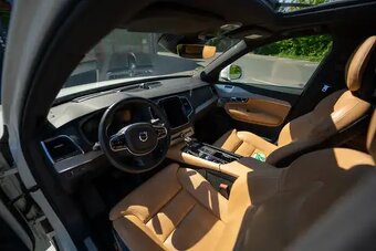 Volvo xc90 - 11