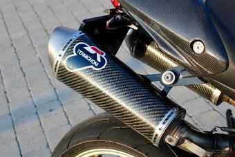 Ducati Monster 1100S - 11