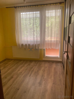 Na prenájom krásny zrekonštruovaný 3-izbový byt - 11