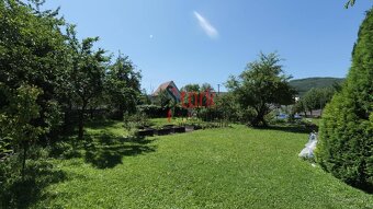 Rodinný dom s veľkým pozemkom - Orlové - 11