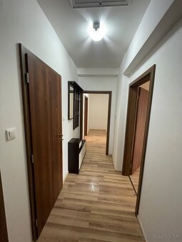 2-3 izb. byt Pavlovičovo námestie Prešov - 11