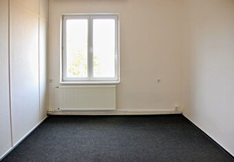 Kancelárske priestory v  budove na Sihoti ,Trenčín - 11