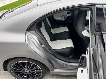 Mercedes cla 180 amg - 11