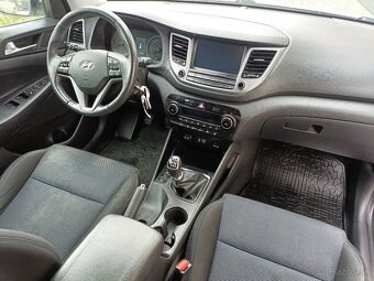 Hyundai Tucson 2.0crdi 100kw 4x4 - 11