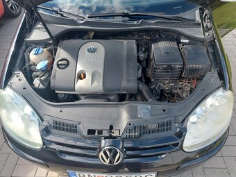 Wolsvagen golf 5 85.kw 1.6 benzín 6 rýchlostný manual - 11