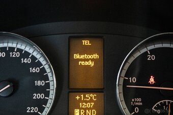Mercedes-Benz Viano 2.2 120kW 7-miestne 2011 - 11