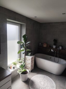 Moderný 4-izb. rodinný dom na 9 á poz. so zariadením Jahodná - 11