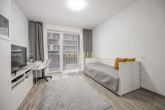 NA PREDAJ MODERNÝ 2-IZBOVÝ BYT BRATISLAVA-SLNEČNICE - 11