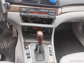 BMW Rad 3 330 dX A/T 4x4 - 11