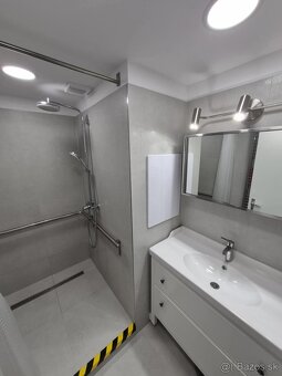 Pekný 3 izbový byt s dvoma loggiami na PREDAJ - KOMÁRNO - 11