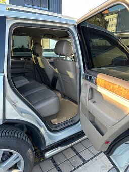 Volkswagen Touareg 3.0 TDi - 11