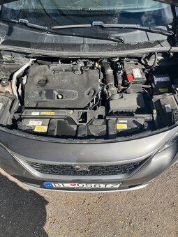 Peugeot 5008 2.0 BlueHDi - GT Line - najsilnejší motor - 11