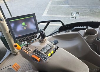 JOHN DEERE 6145R - 11