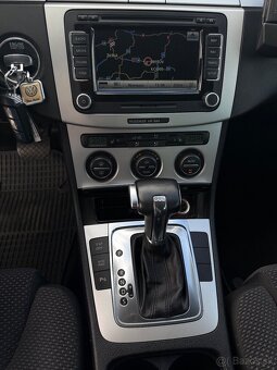 Volkswagen Passat B6 2.0 TDi - 11