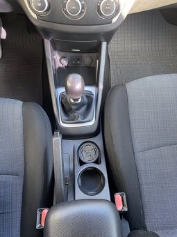 Predám KIA Ceed 1.4  2010 - 11