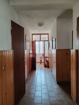 Na predaj rodinný dom Jaslovské Bohunice - 11