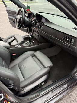 BMW 335xi touring - 11