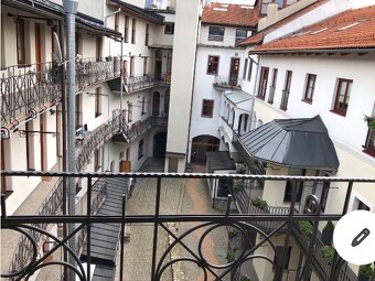 Na prenájom mezonetový 2-izbový byt centrum Banská Bystrica - 11