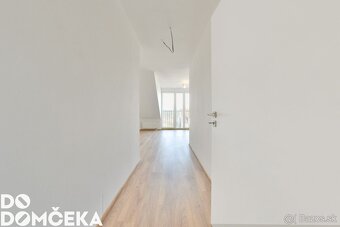 DO DOMČEKA | Jedinečný svetlý byt s panoramatickým výhľadom  - 11