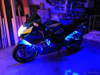 Suzuki GSXR 600 2015 - 11
