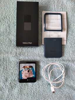 Samsung Galaxy Z Flip 5 256GB,8GB RAM - 11