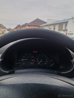 Peugeot Partner 1.4 i - 11